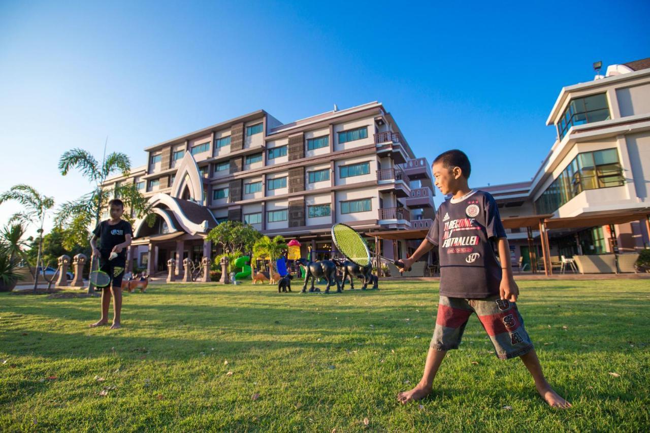 Phanomrungpuri Hotel Buriram Nang Rong Eksteriør bilde